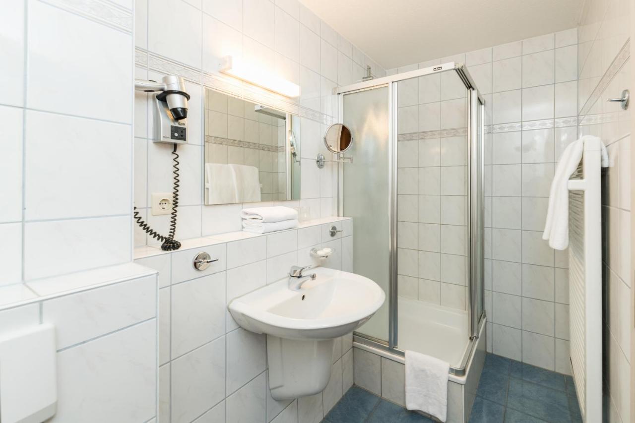 Hotel Am Markt Эйзенах Экстерьер фото
